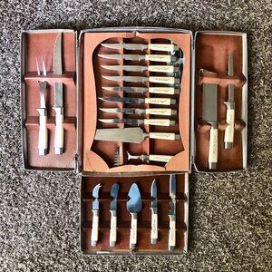 NIB Vintage Regent-Sheffield 19-piece Stainless Steel Cutlery Set